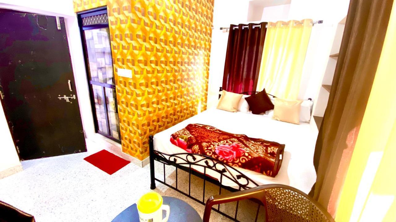The New Lake Front Bed and Breakfast Udaipur Exteriör bild