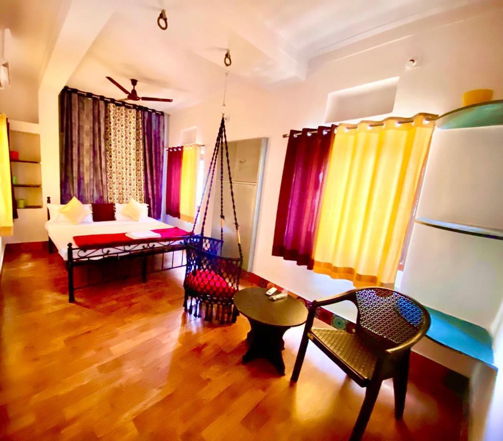 The New Lake Front Bed and Breakfast Udaipur Exteriör bild
