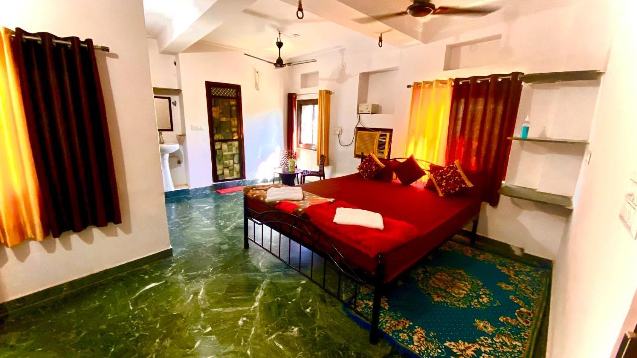 The New Lake Front Bed and Breakfast Udaipur Exteriör bild